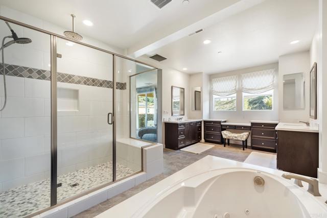 Detail Gallery Image 27 of 45 For 1124 Canyon Grove Dr, Escondido,  CA 92026 - 4 Beds | 4/1 Baths