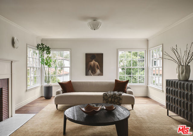3372 Ley Drive, Los Angeles CA: https://media.crmls.org/mediaz/fb6d573f-9e78-4a9a-acb4-6187d5800378.jpg