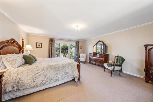 1 Windsor Rise, Monterey CA: https://media.crmls.org/mediaz/fb6e13c8-1563-4d3b-a30b-0d4e10eda633.jpg
