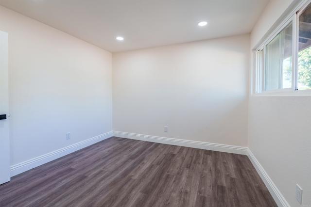 Detail Gallery Image 7 of 30 For 3206 Caminito Quixote, San Diego,  CA 92154 - 2 Beds | 1/1 Baths