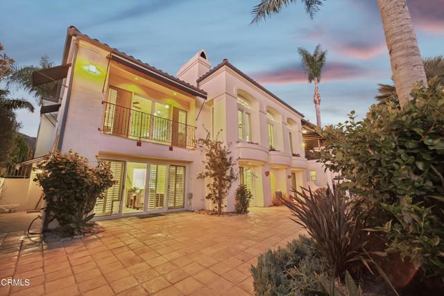 518 Lincoln Drive, Ventura CA: https://media.crmls.org/mediaz/fb6f8017-2ef7-4e2e-87d1-c251249d5970.jpg