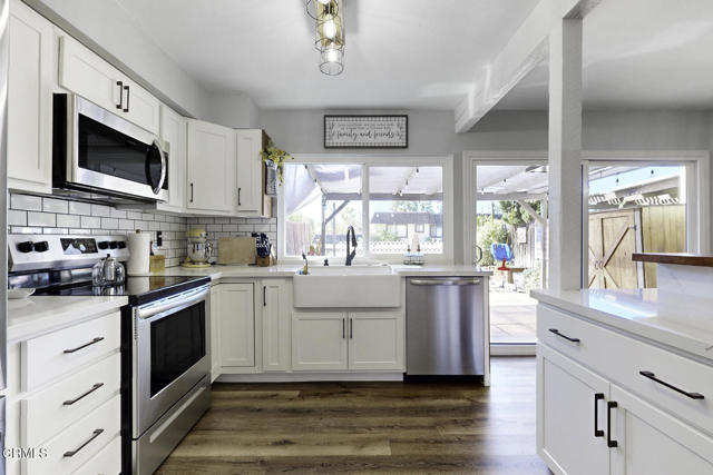 680 Redwood Lane, San Dimas CA: https://media.crmls.org/mediaz/fb6fdb6c-e52a-4f8c-8e4f-a437b7da1a62.jpg