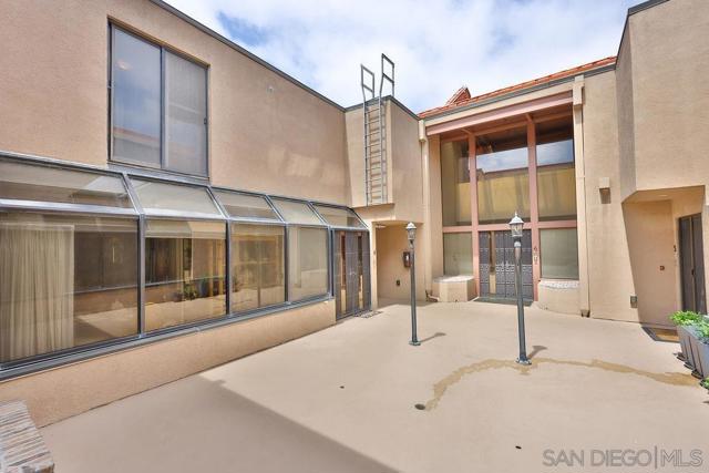 Image 31 of 35 For 835 D Ave  4