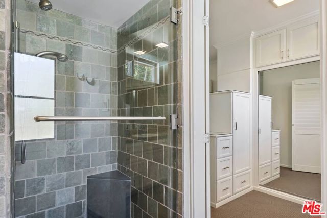 4247 SESPE Avenue photo 22