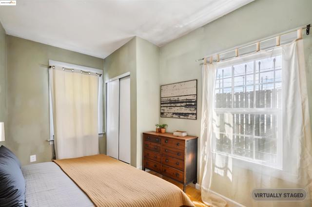 1820 International Blvd, Oakland CA: https://media.crmls.org/mediaz/fb721c8f-5bff-464a-a51d-8bd46ae1d745.jpg