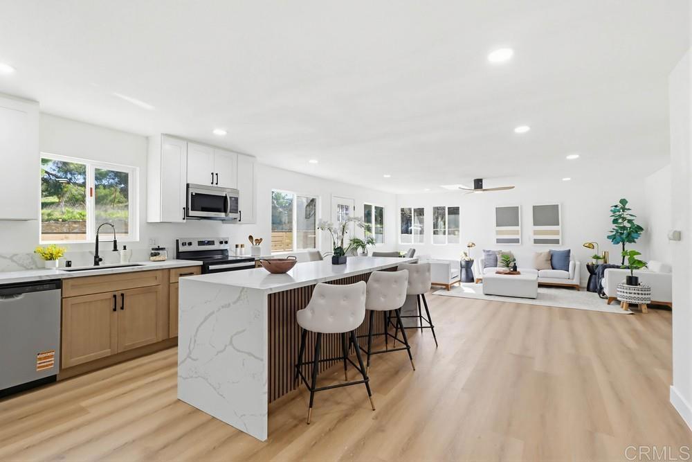 2526 Buckthorn Trail