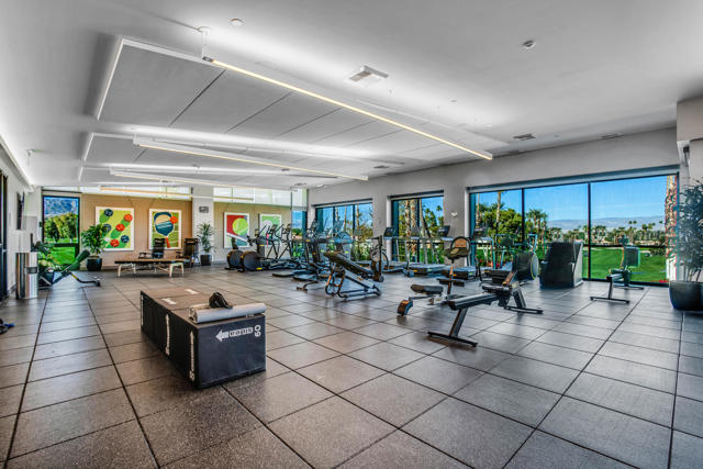 44841 Desert Horizons Drive, Indian Wells CA: https://media.crmls.org/mediaz/fb7309cb-6995-47a7-96ec-1bc1afd28a3e.jpg