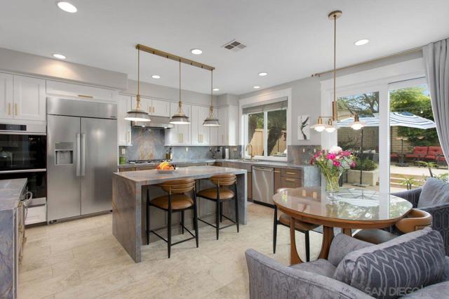 1217 BELLEFLOWER RD, Carlsbad CA: https://media.crmls.org/mediaz/fb731b65-7357-43ff-8a92-c42ab9606e08.jpg