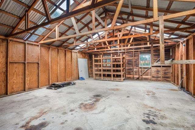 395 E Dunne Avenue, Morgan Hill CA: https://media.crmls.org/mediaz/fb748595-389a-416c-adff-a553bcaeafb1.jpg