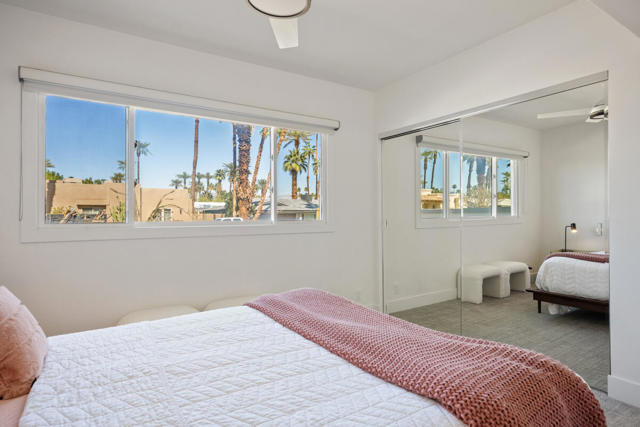 Image 32 of 58 For 75475 Desert Park Drive