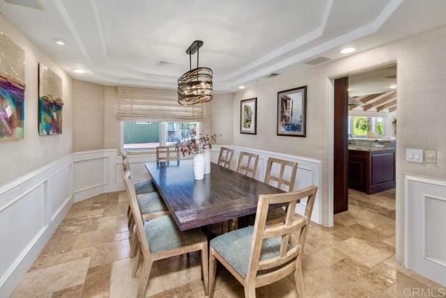 1470 Rubenstein Ave, Cardiff by the Sea CA: https://media.crmls.org/mediaz/fb74c8af-0c22-4097-b620-a09855337624.jpg