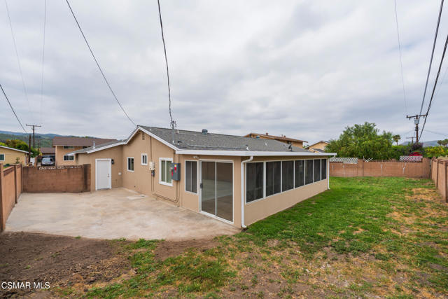 1477 Dinsmore Street, Simi Valley CA: https://media.crmls.org/mediaz/fb76c233-377d-4ead-a9c4-ca440aaaafcd.jpg