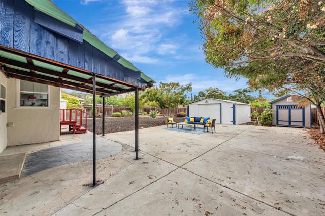 3972 Pepper Tree Lane, San Jose CA: https://media.crmls.org/mediaz/fb773730-3a06-4a0c-b249-2018be57a068.jpg