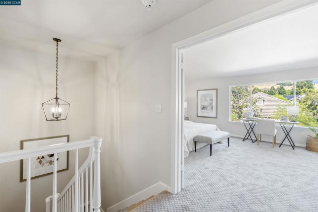5 Stuart Place, Danville CA: https://media.crmls.org/mediaz/fb775563-6af9-4877-a9d1-d6ab7e86a99d.jpg