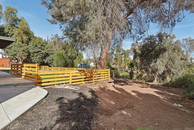 Image 49 of 65 For 589 Tyrone Street