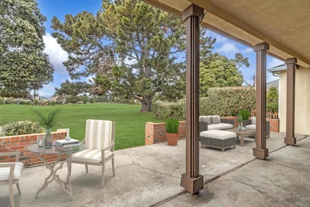 483 Winged Foot Road, Half Moon Bay CA: https://media.crmls.org/mediaz/fb7961a9-0fa8-4a5b-b29e-2642ec989c99.jpg