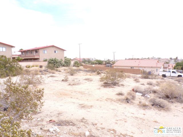 0 Miracle Hill Road, Desert Hot Springs CA: https://media.crmls.org/mediaz/fb7a1c86-ba62-4962-b2ca-9793fb3de962.jpg