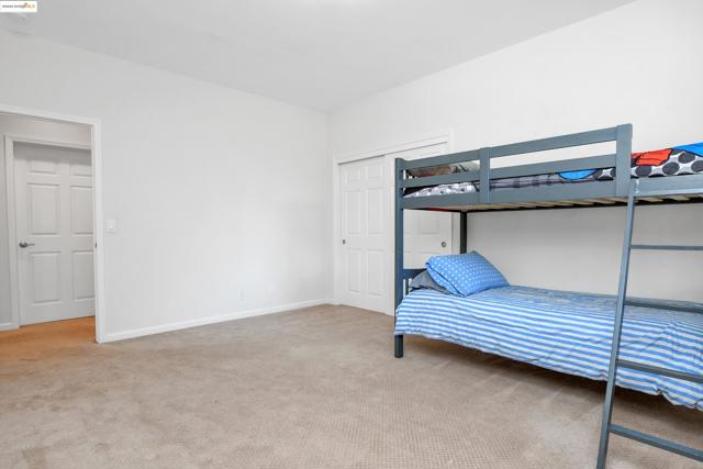 16096 Parkridge Ave, Sonora CA: https://media.crmls.org/mediaz/fb7b72fb-8c82-4b2d-a482-4219e3e447b5.jpg