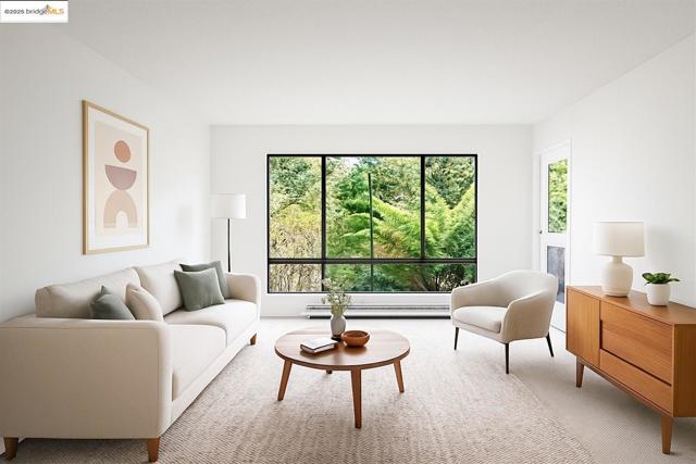 7 Commodore DR, Emeryville CA: https://media.crmls.org/mediaz/fb7c428c-23b7-4e75-bc12-893a46e2c1eb.jpg