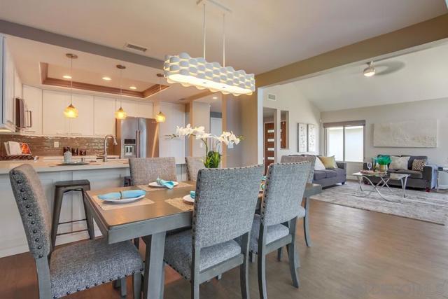1315 Camino Linda Dr, San Marcos CA: https://media.crmls.org/mediaz/fb7cad49-a6ca-445e-987c-5755a6ac4e31.jpg