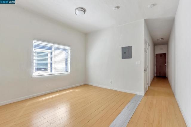 Image 9 of 59 For 1717 12th Street