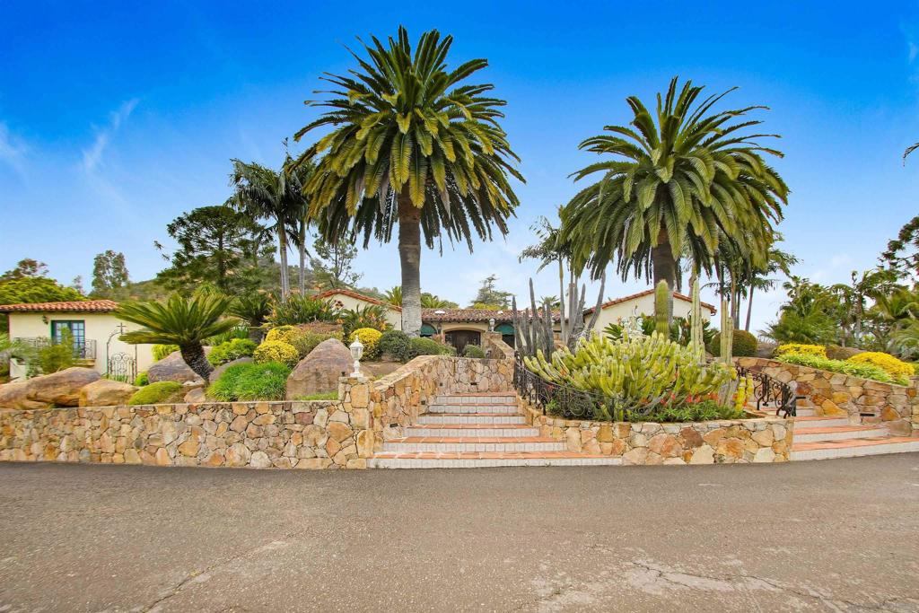 MLS #260022120SD image #3