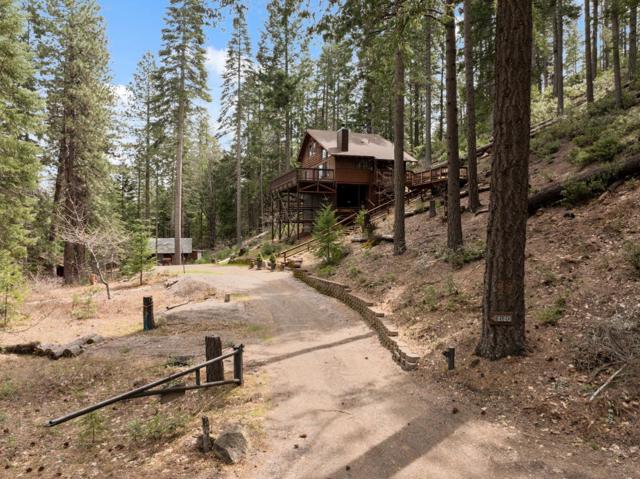 2120 Pack Trail, Mount Shasta CA: https://media.crmls.org/mediaz/fb81393c-20f8-4aa2-a932-b4db693ca08b.jpg