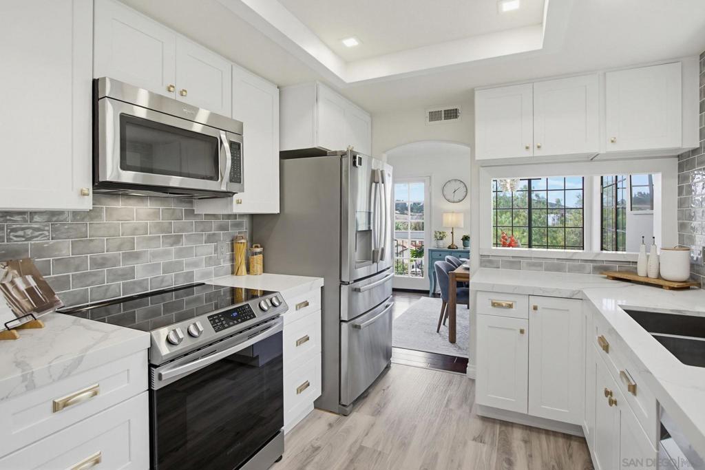 16376 Avenida Venusto - photo 20