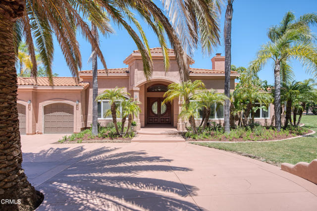 1690 Calle Tierra Vista, Camarillo CA: https://media.crmls.org/mediaz/fb81f390-707b-40b7-8142-ff347fd066f2.jpg