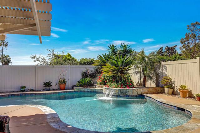 Detail Gallery Image 15 of 28 For 1733 Schooner Way, Carlsbad,  CA 92008 - 3 Beds | 2 Baths