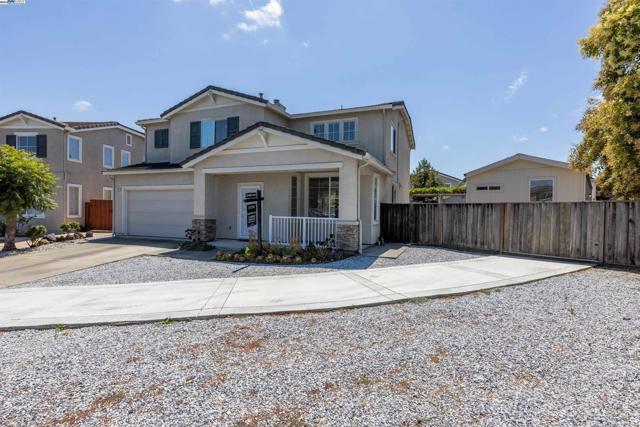 Image 3 of 58 For 552 Stonehaven Ct