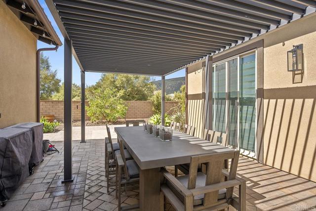 Detail Gallery Image 16 of 75 For 3224 Corte Melano, Chula Vista,  CA 91914 - 4 Beds | 3/1 Baths