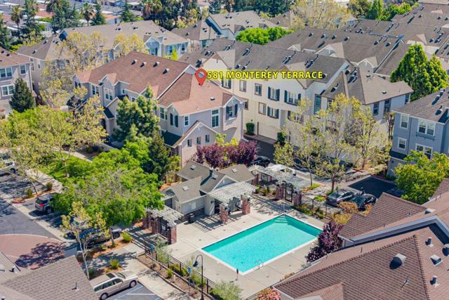 581 Monterey Terrace, Sunnyvale CA: https://media.crmls.org/mediaz/fb867e3c-3512-433c-b263-78af75aad423.jpg