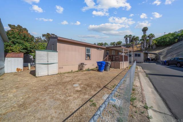 402 63Rd Street, San Diego CA: https://media.crmls.org/mediaz/fb879102-1752-4512-b434-f07ed122b180.jpg