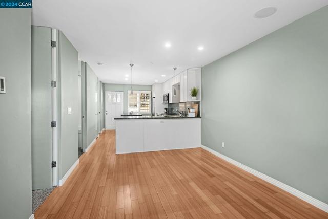 Image 20 of 23 For 100 Eddy  103