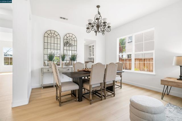 Image 12 of 55 For 2650 Casella Way