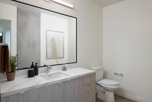 1011 Union Street, San Diego CA: https://media.crmls.org/mediaz/fb8991d4-9e60-46ff-92e7-c5270da27c1b.jpg