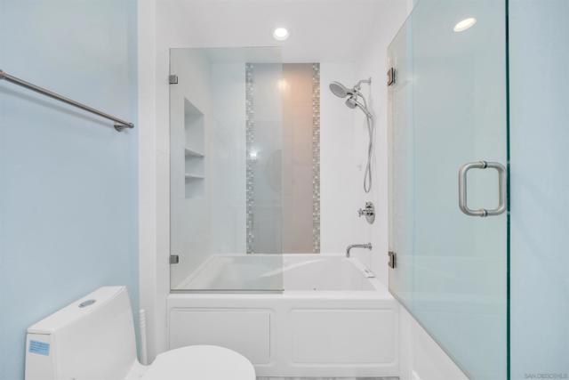 12845 Golden Way, Poway CA: https://media.crmls.org/mediaz/fb8b36bc-a129-4046-8651-7e7dbf860732.jpg