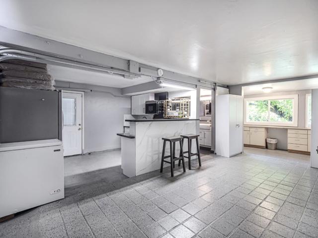 507 Market Street, Santa Cruz CA: https://media.crmls.org/mediaz/fb8b82d3-d598-4766-9543-adb7c08fce54.jpg