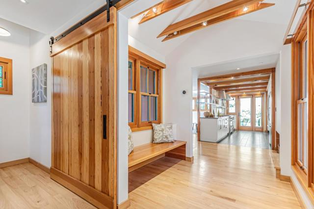 17900 China Grade Road, Boulder Creek CA: https://media.crmls.org/mediaz/fb8bcb0c-f640-4756-a96e-17361e26fc22.jpg