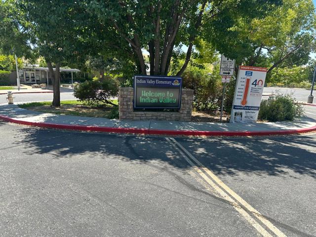 430 Marshall Drive, Walnut Creek CA: https://media.crmls.org/mediaz/fb8c1d14-8ba1-44e7-948a-44ab53145b80.jpg