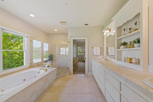 Image 24 of 40 For 1655 Orvieto Ct