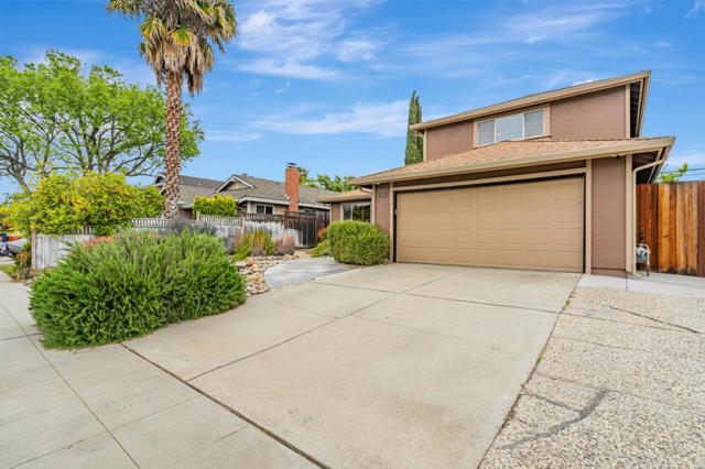 5684 Calpine Drive, San Jose CA: https://media.crmls.org/mediaz/fb8e1e12-60b7-4f6d-b869-b85c0cba06e8.jpg