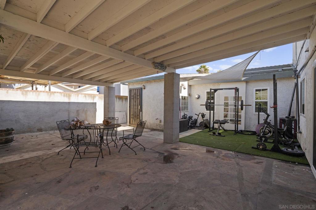 MLS #250043709SD image #29