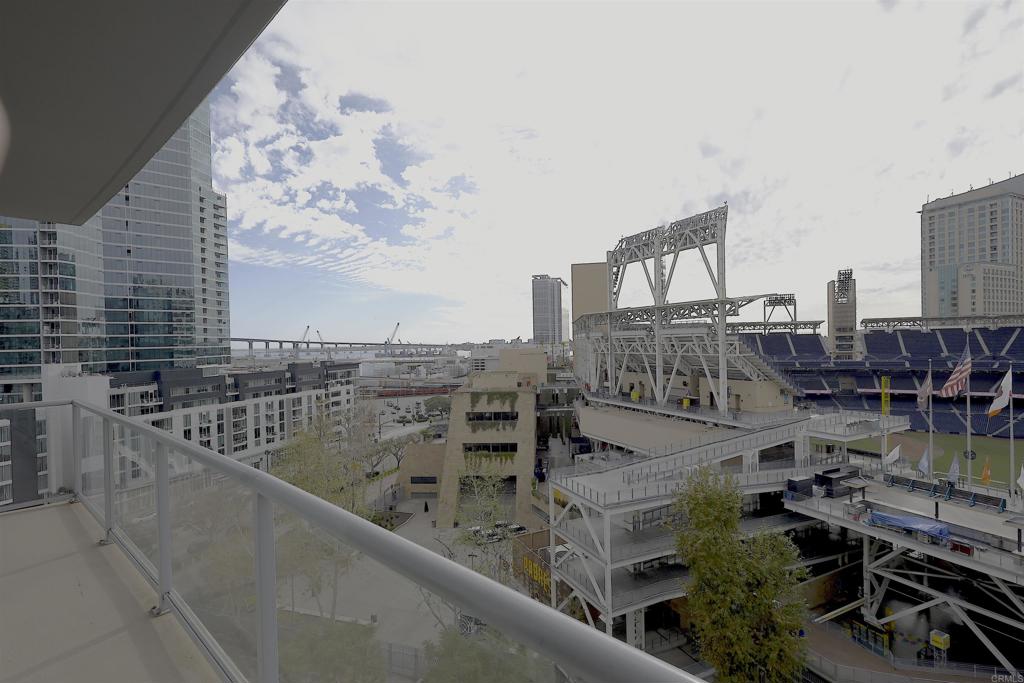 253 10th Avenue - photo 14