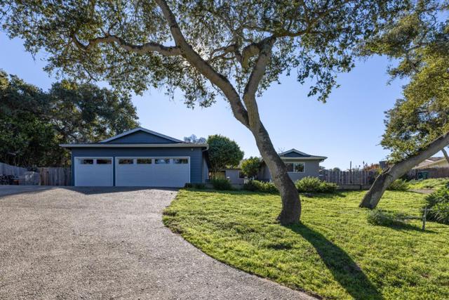 15410 Oak Hills Drive, Salinas CA: https://media.crmls.org/mediaz/fb8f89ff-fa72-4094-ad4e-9cd8512b2e9b.jpg