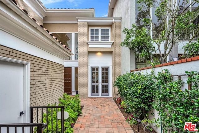 Drew Fenton | 2205 Canyonback Road Los Angeles CA | MLS: 7423951