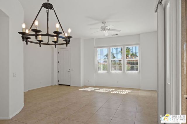 Image 8 of 34 For 64 Vista Mirage Way