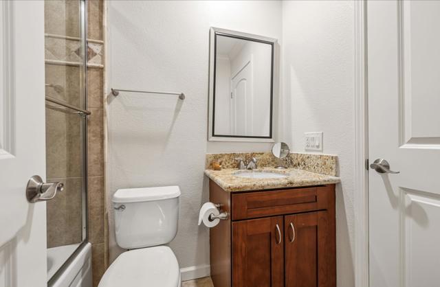 48665 Moon Terrace Lane, Palm Desert, CA 92260