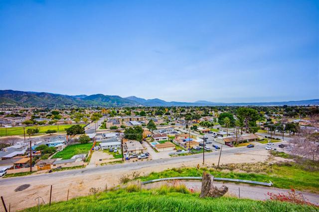 Detail Gallery Image 35 of 35 For 304 Edgerton, San Bernardino,  CA 92405 - 4 Beds | 3 Baths